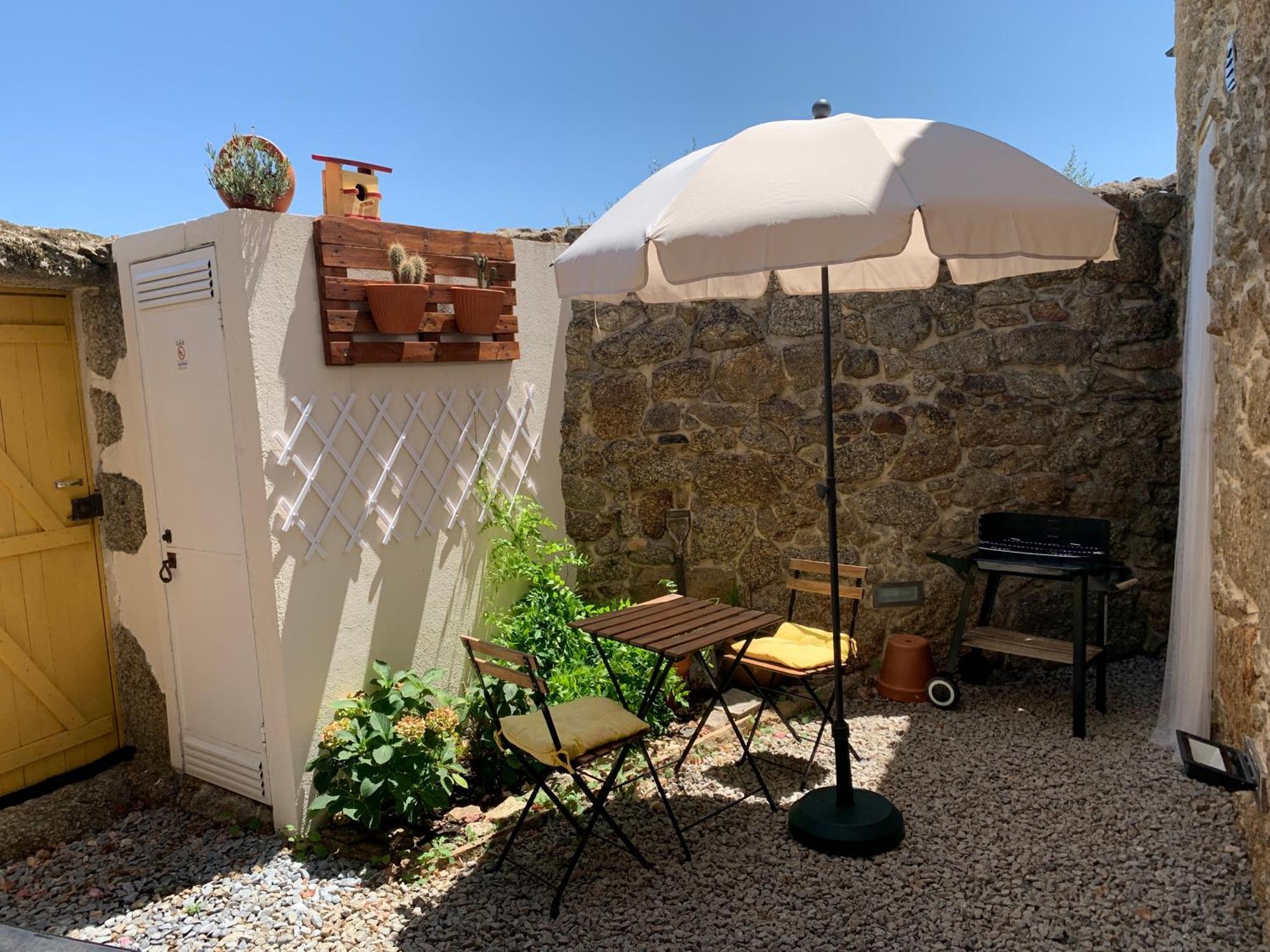 Encanto Casa Com Spa Jacuzzi Open Space Tinalhas Dış mekan fotoğraf