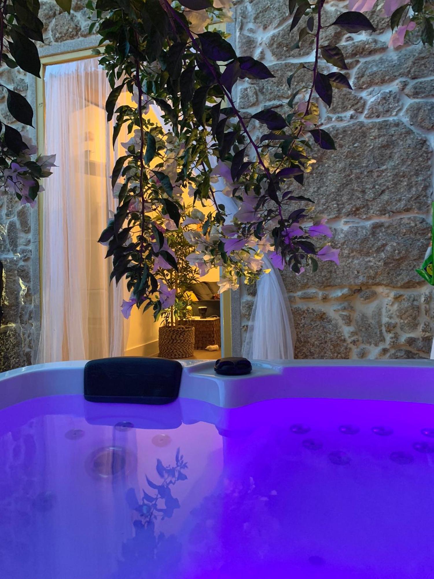 Encanto Casa Com Spa Jacuzzi Open Space Tinalhas Dış mekan fotoğraf